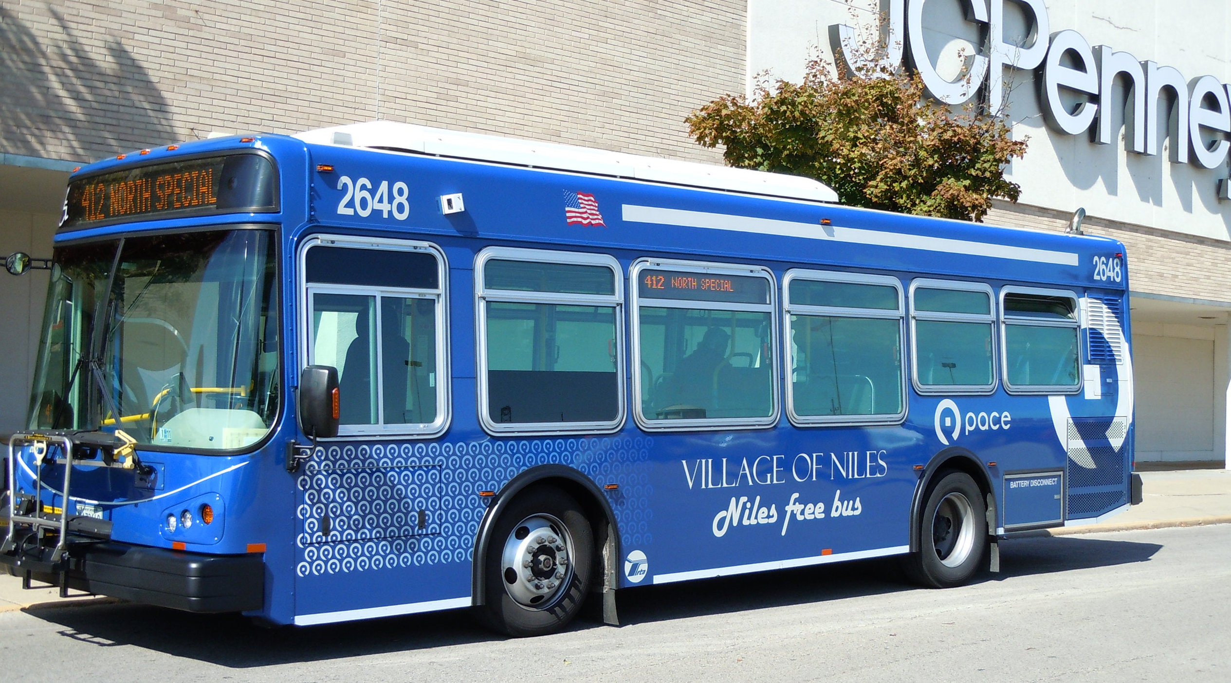 Image of Niles Free Bus Outside of JCPenney at Golf Mill Mall