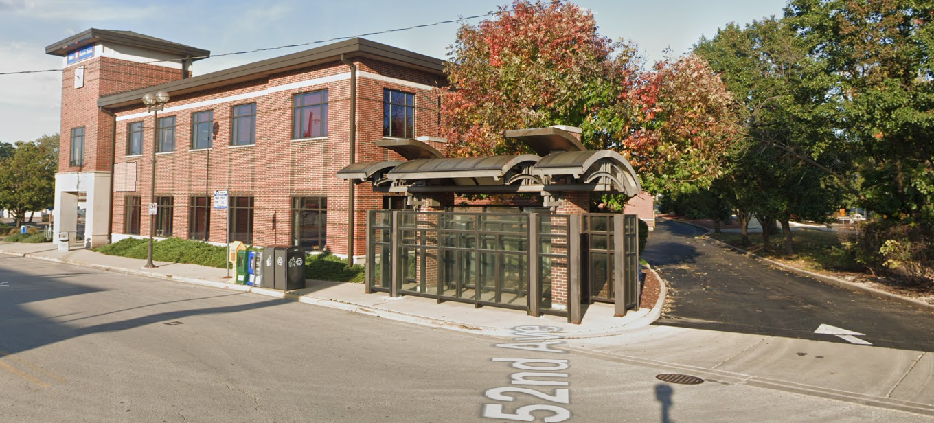 Image of Oak Lawn Metra Park-n-Ride and Bus Shelter