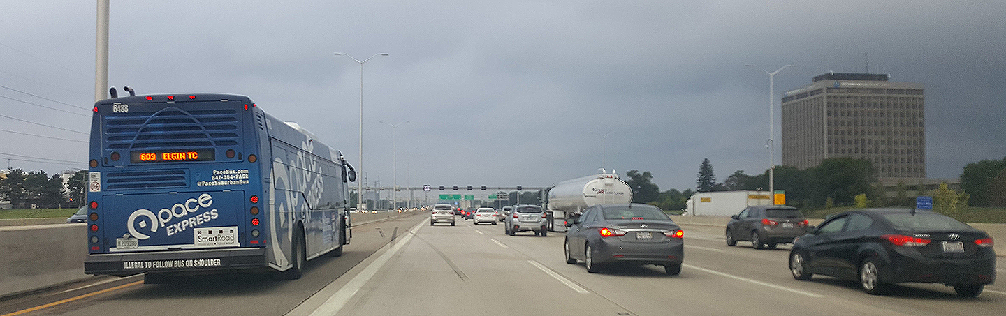 Image of I-90 Express bus on Jane Addams Tollway