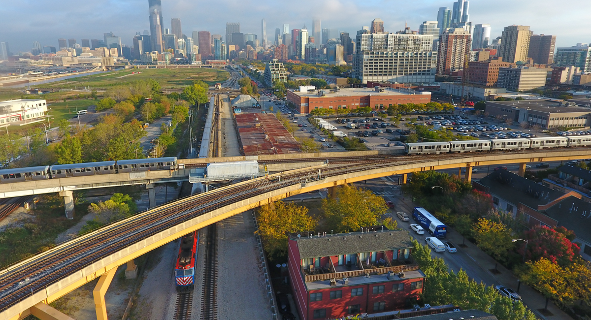 Imagen de Pace-Trenes y autobuses CTA-Metra