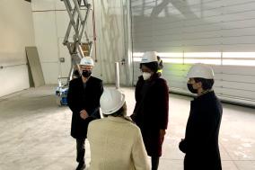 Image showing Congresswoman Underwood, Chairman Rick Kwasneski, Interim Executive Director Melinda Metzger, and Pace project manager Joshua Berger tour the new Plainfield bus garage. 
